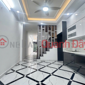 NHÀ ĐẠI HƯNG ĐẸP LUNG LINH - 6 TẦNG - GARA Ô TÔ - THANG MÁY - TIỆN ÍCH ĐỈNH - Ở CỰC SƯỚNG _0