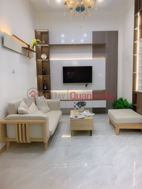 Kim Giang, beautiful house, 5-storey red book, only 5.85 billion, ready to move in _0