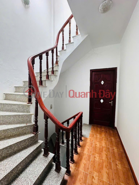 CƠ HỘI VÀNG! NHÀ TÂY HỒ - NGÕ 603 LẠC LONG QUÂN - 43M2 5 TẦNG - GIÁ CHỈ 8.4 TỶ, Việt Nam | Bán | đ 8,4 tỷ