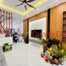 BEAUTIFUL 5-STOREY HOUSE IN QUAN NHAN; AREA 41M2; ALLEY 3 MILES; CORNER LOT; PRICE ABOVE 9 BILLION. _0