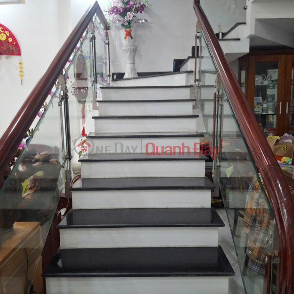 CHỈ 6 TỶ – NHÀ 4 TẦNG KIÊN CỐ – 5PN – SÁT PHỐ CỔ HOÀNG DIỆU – TRUNG TÂM TP. ĐÀ NẴNG Niêm yết bán
