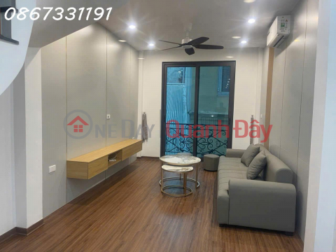 OWNER SELLING HOUSE - NGUYEN VIET XUAN STREET - HA DONG - 35M² - 9.8 BILLION VND - 2 PERMANENTLY OPEN SIDES _0