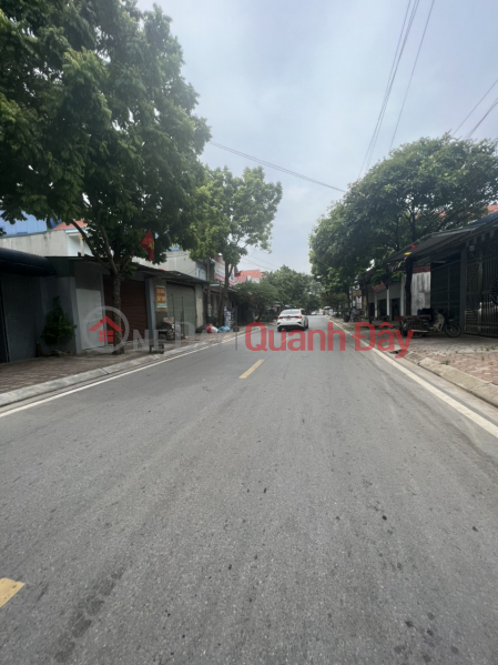 DYKE ROAD SURFACE - BUSINESS IN CHUC SON TOWN - TOP OF THE PEAK - 50m area red book available... | Vietnam | Sales | đ 3.7 Billion