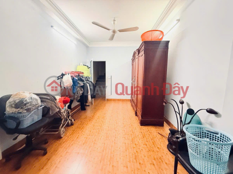 House for sale in Hao Nam - 34m, 5 floors, corner lot, alley near the street, 8.25 billion _0