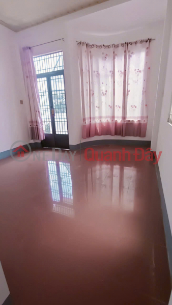 đ 7 triệu/ tháng | :nhà 7 triệu 3 phòng ngủ có sân đậu ô tô gần bệnh viện Phụ Sản Cần Thơ