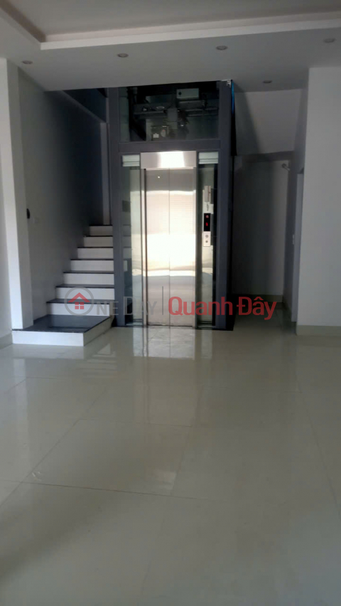 LK QUANG LAM AUCTION AREA_ 47M MORE THAN 11 BILLION _ LUXURY ELEVATOR_ CAR SLEEP INSIDE THE HOUSE_ HUGE FRONTAGE _0