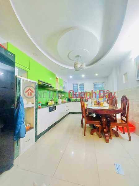 Front House Tan Phu, Family Area, 4x20x5 Floor, Only 9 Billion VND Sales Listings