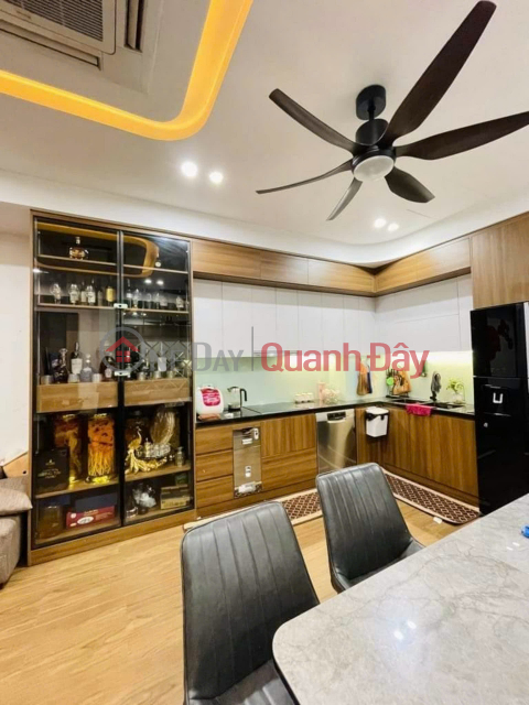 HOUSE FOR SALE IN HOANG QUOC VIET, CAR AND SLEEPING, 6 FLOORS ELEVATOR, 52M2, PRICE 15 BILLION 750 _0
