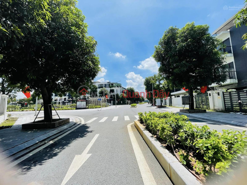 Property Search Vietnam | OneDay | Residential Sales Listings | Land for sale TDC Xuan Phuong 40m2 - 2 large roads, wide sidewalks front and back, 2 trucks avoiding each other