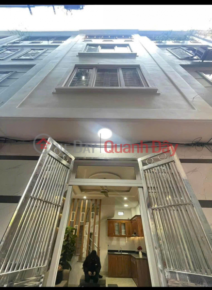 Cần Bán Nhà Lĩnh Nam 30m 5 Tầng 4 Ngủ Nhà Mới Giá 4.1 Tỷ Sổ Chung Niêm yết bán