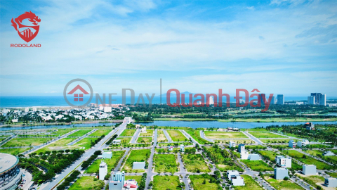 Land for sale 90m2 FPT Da Nang, beautiful location, near the ecological canal. Contact: 0905.31.89.88 _0