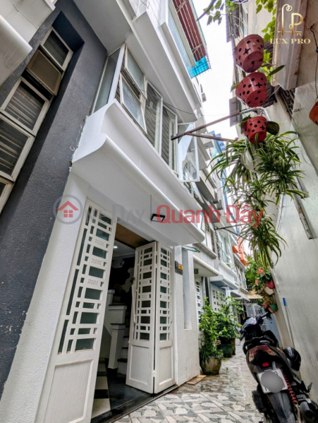 Ho Sen townhouse for sale, area 40m 4 floors PRICE 2.68 billion beautiful just move in Sales Listings