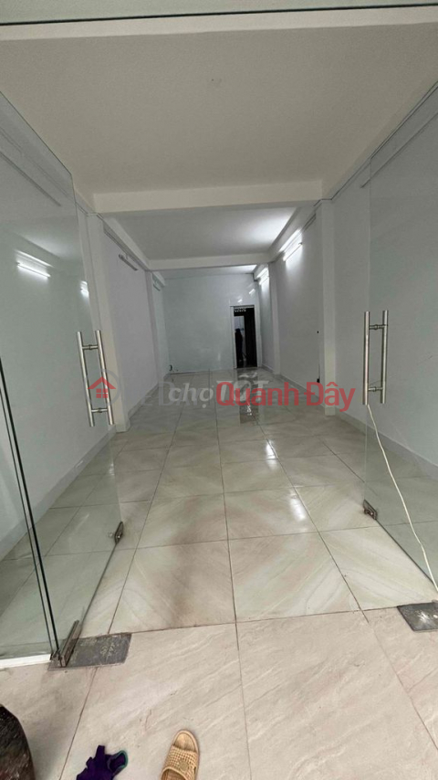 ️️ Front house for rent in Hoang Hoa Tham, designed with 3 floors, empty throughout _0