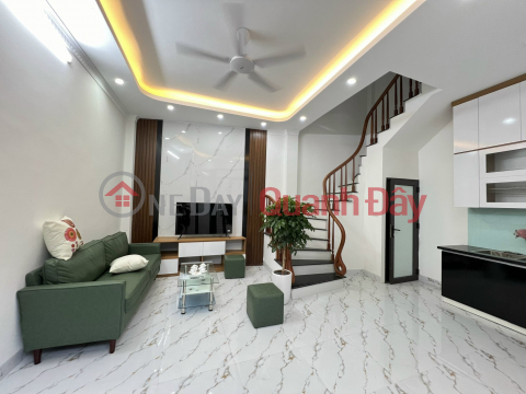 Private house for sale in Van Cao, Ba Dinh - 55mx4 floors - rough alley for business - over 10 billion, contact 0817606560 _0