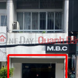 Need to rent Huynh Van Banh Business Unit - 18 million _0