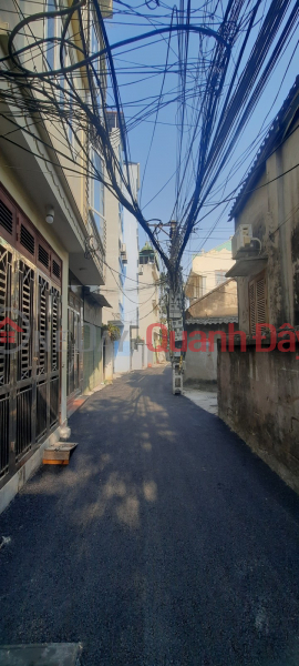 Property Search Vietnam | OneDay | Residential Sales Listings | KIM GIANG HOANG MAI LEVEL 4 HOUSE FOR SALE 30m2, Level 4, 2.8 BILLION - CAR, NEAR DAI KIM URBAN