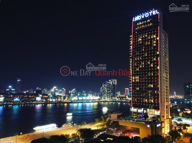 Property Search Vietnam | OneDay | Residential Rental Listings | Corner apartment for rent with 3 bedrooms super wide 130m2 - High-class apartment with Han River view