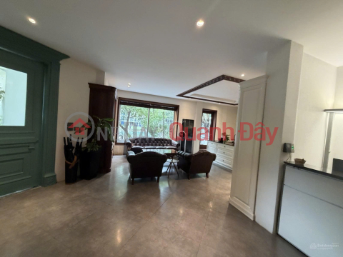 Villa for sale, located on two main streets in the Trung Hoa Nhan Chinh area. _0