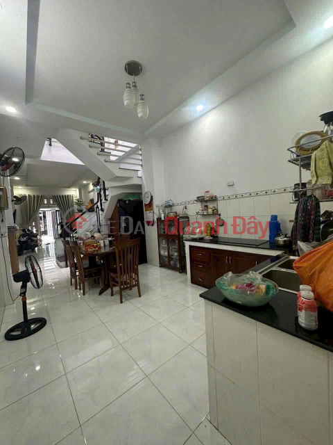 Hàng hiếm, giá RẺ! Nhà 1T1L gần ngã tư Tân Phong, nhựa 5m thông chỉ 4,5ty _0