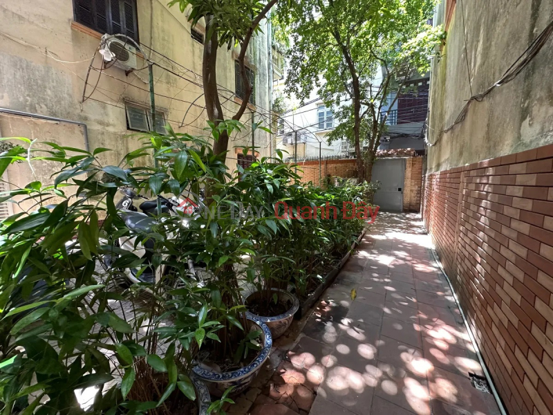 Old Town House in Ba Dinh, Hoan Kiem, Tay Ho, 35m2, over 7 billion | Vietnam, Sales | đ 7.3 Billion