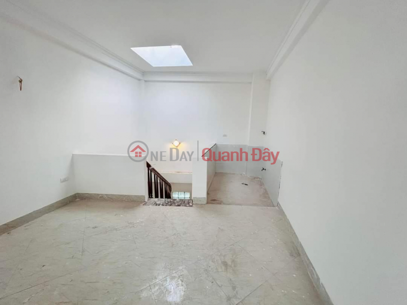 Property Search Vietnam | OneDay | Nhà ở, Niêm yết bán | 4 tỷ nhà mới đẹp 5 tầng Đông Thiên, Lĩnh Nam, gần ô tô, sát phố, nhà thoáng rộng