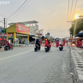House for sale in Tan Binh market, front of No Hau So Nhat Tho Cu _0