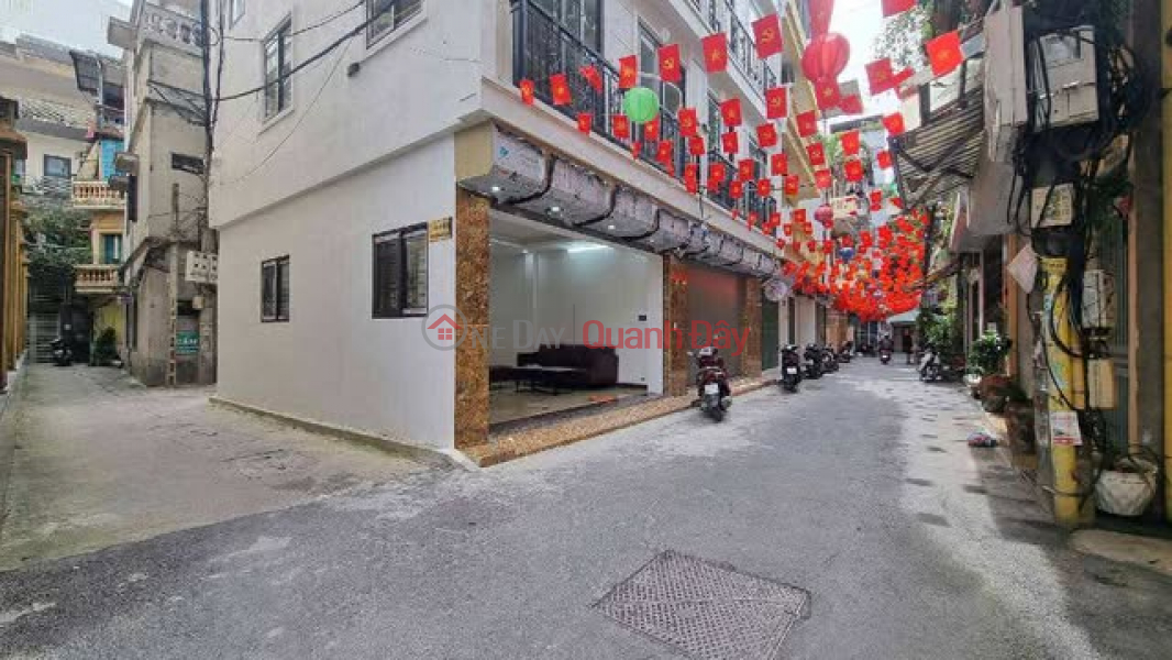 Property Search Vietnam | OneDay | Residential, Sales Listings VIP Hoang Quoc Viet: Corner lot, car access, elevator, great business - 55m², 6 floors - Investment opportunity!