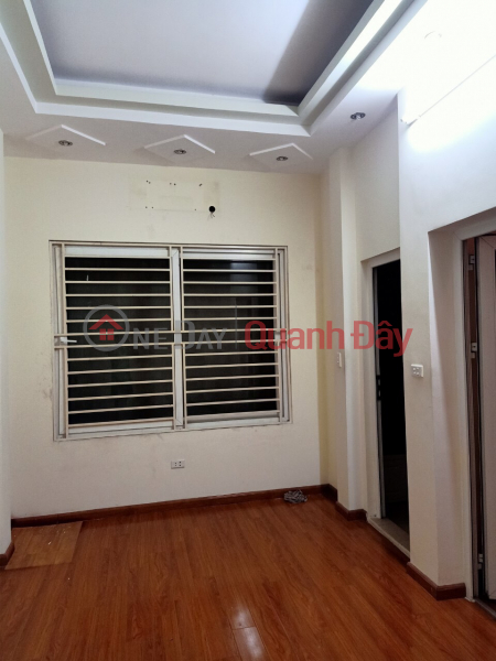 đ 4,5 tỷ, Chính chủ bán nhà tại ngõ 122 Đường Láng, Phường Láng Thượng, Đống Đa, Hà Nội