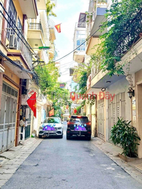 Bán đất Đông Dư, Gia Lâm. 35m2 * mt 4m * 3,2 tỷ. đường ô tô, nở hậu. _0