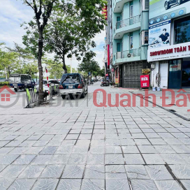 Corner house for sale in Co Linh - resettlement area on Tram street, 100m, 14m frontage, sidewalk, 3 cars can pass each other _0