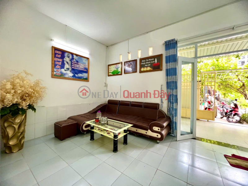 House for sale, Nguyen Huu Tho street, Hon Ro 1 residential area, Nam Nha Trang ward, Vietnam | Sales đ 3.89 Billion