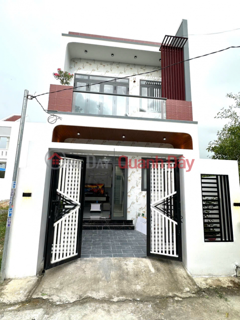 NHÀ 1 TRỆT 1 LẦU ĐẸP TẠI DIÊN KHÁNH CÁCH VÕ NGUYÊN GIÁP chỉ 300m _0