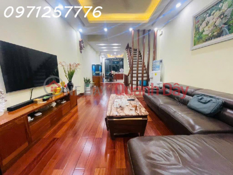 LE TRONG TAN-TRINH DINH CUU- HOANG MAI - AREA: 53.8m2- 5 FLOORS- FRONTAGE - FRONTAGE 3.8m - FREE INTERIOR FFUN, WOODEN FLOOR, DOOR _0