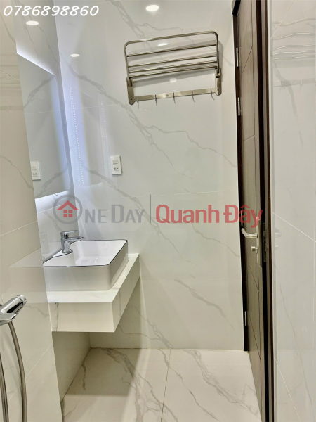 đ 14.5 Billion FOR SALE: BRAND NEW 3-STORY LUXURY HOUSE – 6M WIDE ALLEY ACCESSIBLE BY CAR – JUST A FEW MINUTES TO PHU MY HUNG