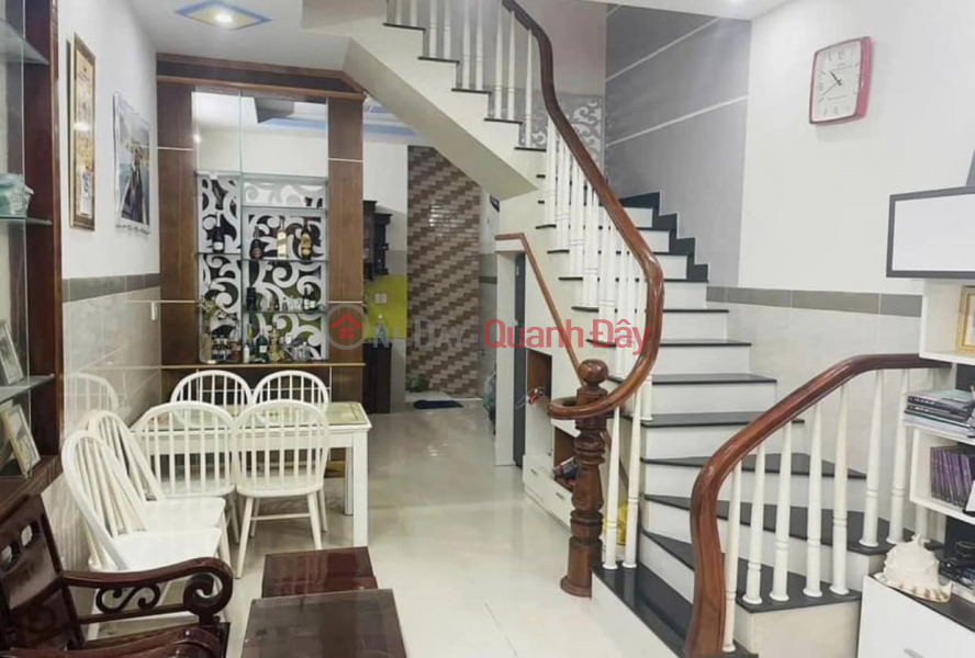 1-GROUND 3-FLOOR HOUSE FOR SALE WITH CAR ALWAYS PARKING IN FRONT OF NGUYEN HOI HOUSE, CENTER, ONLY 4 BILLION Sales Listings