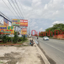 OWNER Needs to sell a plot of land fronting Dinh Tien Hoang Street extending adjacent to P8 City. Vinh Long _0