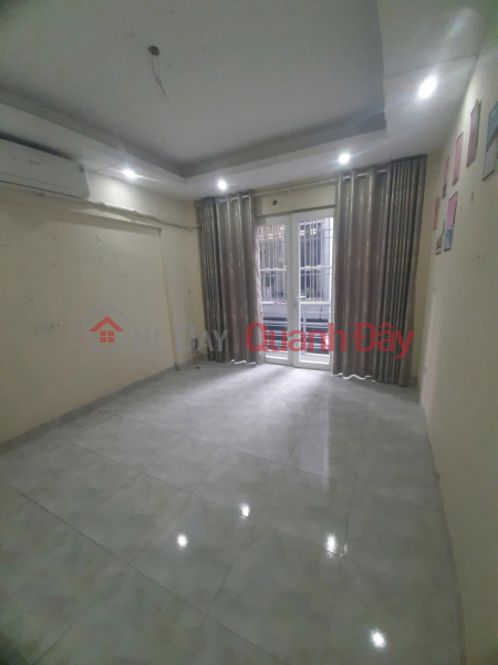 Cho thuê nhà Phố Lĩnh Nam, 5 tầng x 30m2, 3 ngủ, 10 Triệu ở nhóm 6 người, Việt Nam, Cho thuê đ 10 triệu/ tháng