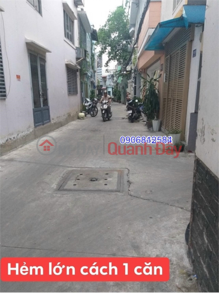 FOR SALE 3 storey house QUICKLY 3 BILLION PHU NHUAN AREA. Sales Listings