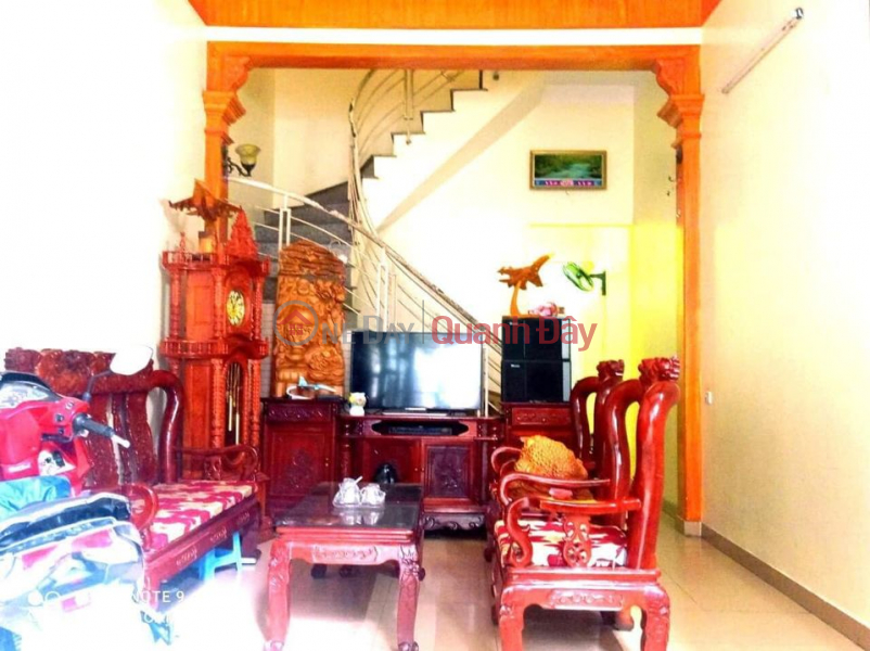The owner needs to sell a 2.5-storey house in Quang Trung street (Rang Nhan side),Binh Han ward, Hai Duong city Sales Listings