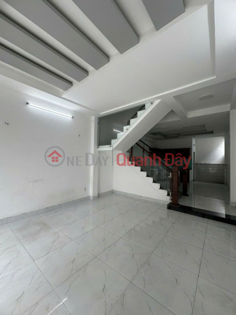 Opportunity to own a beautiful house at a super attractive price right in Linh Dong _0