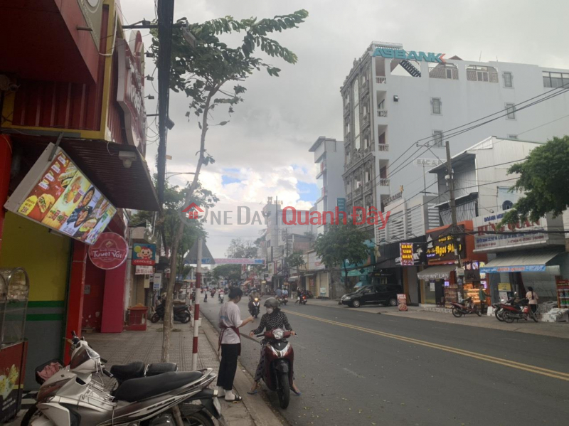Urgent sale of House GENERAL Location Right in the Center of Rach Gia City, Kien Giang Vietnam Sales | đ 8.3 Billion