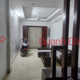 House for rent, business office combined with family residence, group 271 Truong Dinh, 5 floors x 32m2, 3 bedrooms, 4 bathrooms, 12 million _0