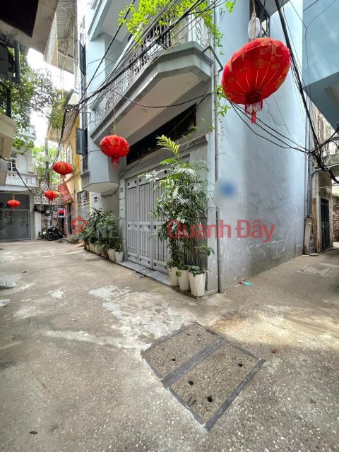 EXTREMELY RARE - Corner House on Tay Son Street 43m2\/ 4 Floors, Frontage 7m 14.5 billion Only 10 meters from the Street _0