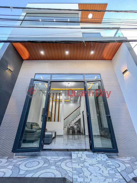 HOUSE FOR SALE 1 GROUND FLOOR 1 FIRST FLOOR 2 BEDROOMS SPACIOUS _0