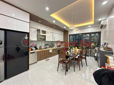 Bán nhà mặt đường Hoàng Ngọc Phách - 105m 4 tầng, - đường 12m - Giá 11.5 tỉ _0