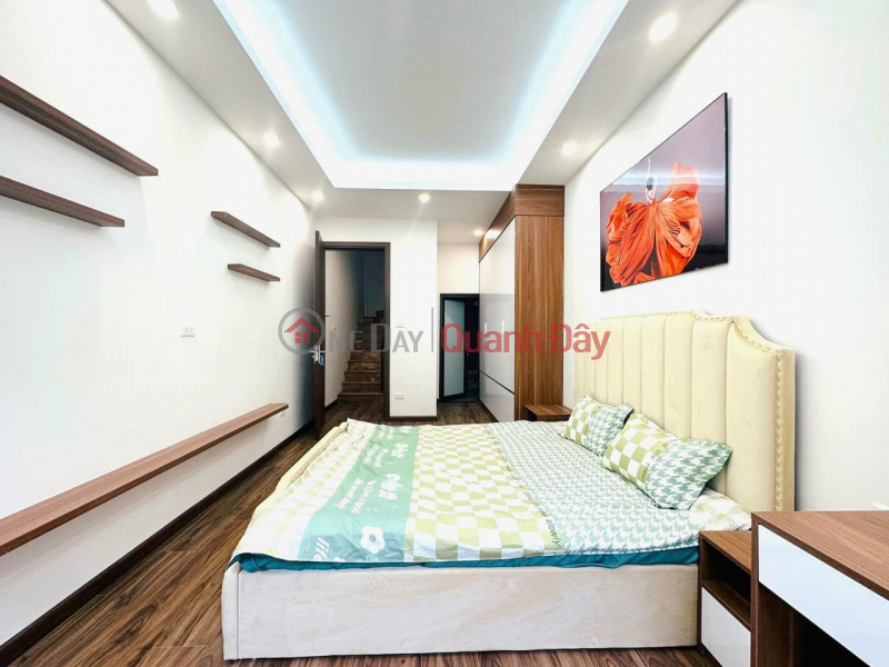 Nhà đẹp thông tâng, Hoàng Quốc Việt , 50m2 x4T, 5 tỷ x | Việt Nam Bán đ 5 tỷ