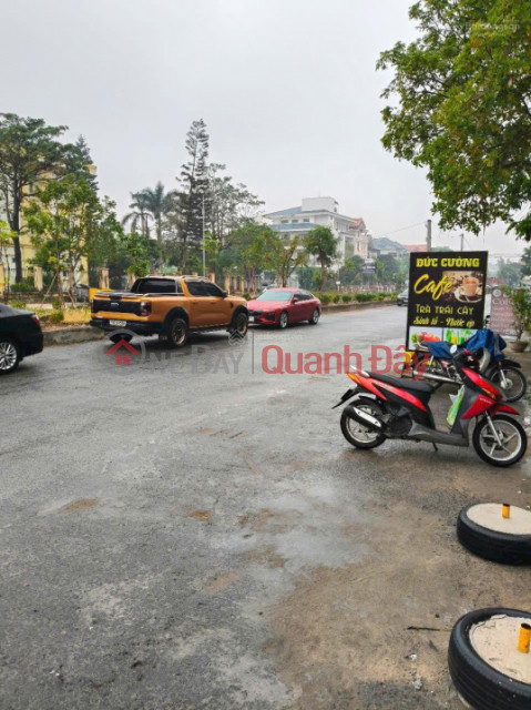 Land lot for sale on Doi TDC Dang Hai 2 street, route 2 Tran Hoan Le Hong Phong, Hai An. _0