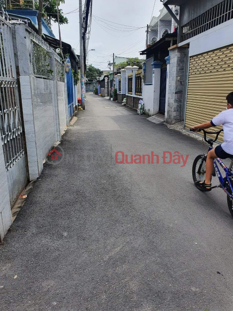 Bán nhà 3 tầng Đường 176, P. Phước Long A, Quận 9.giá 1,8 tỷ - 24 m2 _0