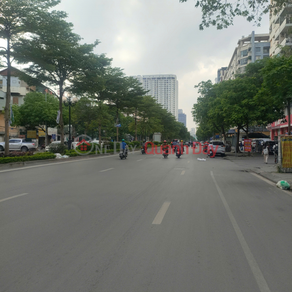 BÁN NHÀ PHÂN LÔ TRUNG KÍNH, VỈA HÈ, ÔTÔ TRÁNH, KINH DOANH, 51M2 CHỈ 14 TỶ 900 Niêm yết bán