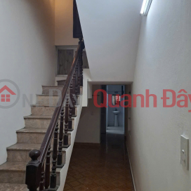 CHO THUÊ NGUYÊN CĂN LẠC TRUNG, Ô TÔ ĐỖ CỬA 63M 3T, 15TR 0903258273 _0